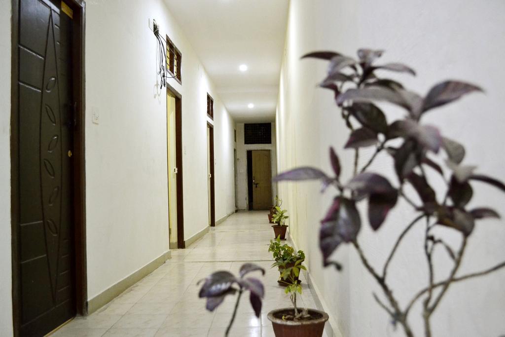 Galaxy Comforts Hotel Mysore Eksteriør billede