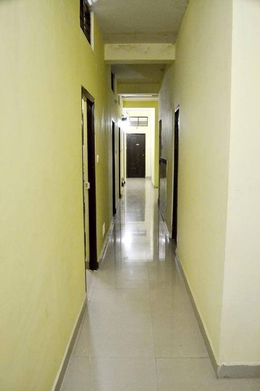Galaxy Comforts Hotel Mysore Eksteriør billede