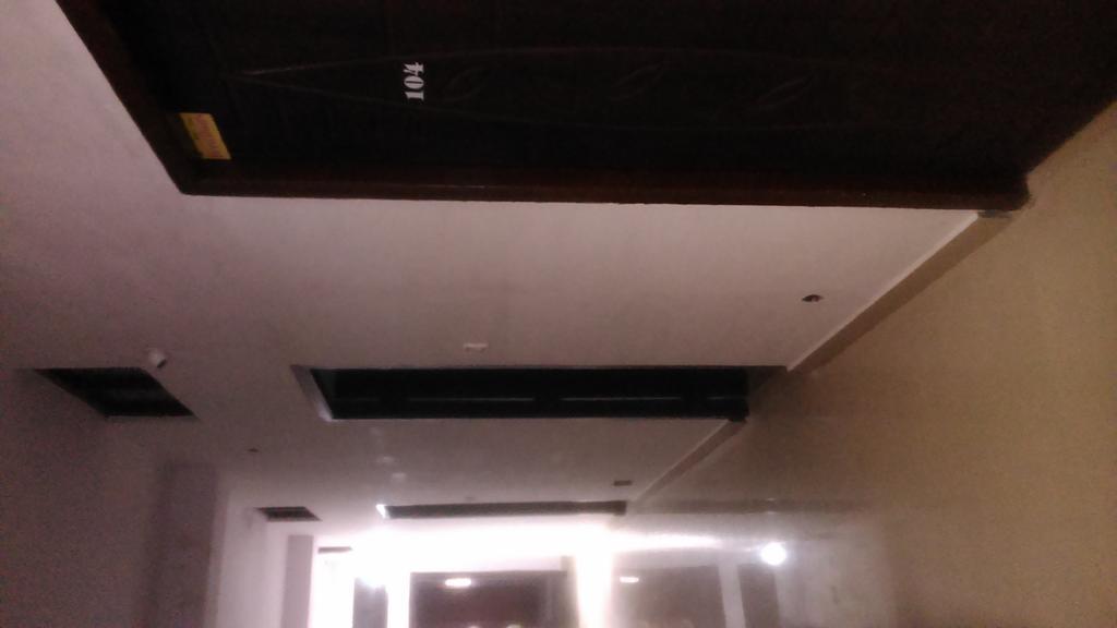 Galaxy Comforts Hotel Mysore Eksteriør billede